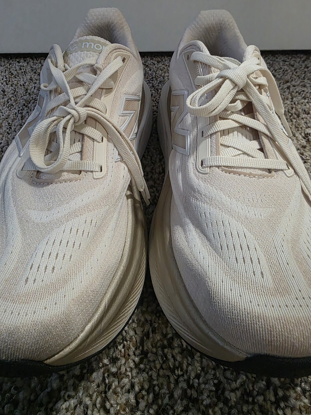 New Balance Cream/Tan Women's Lightweight Running Sneakers - Picture 9 of 9